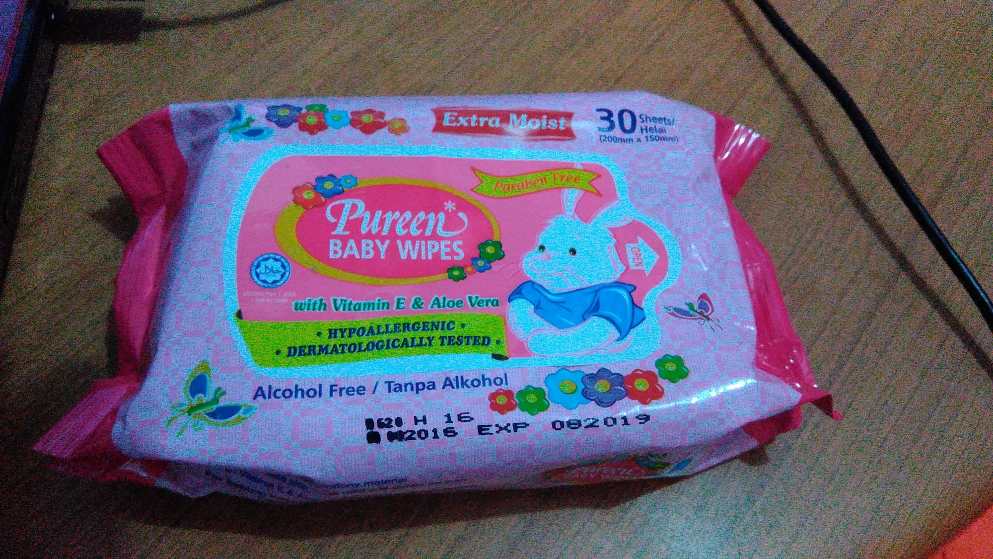 Pureen Baby Wipes in Pink Packaging reviews