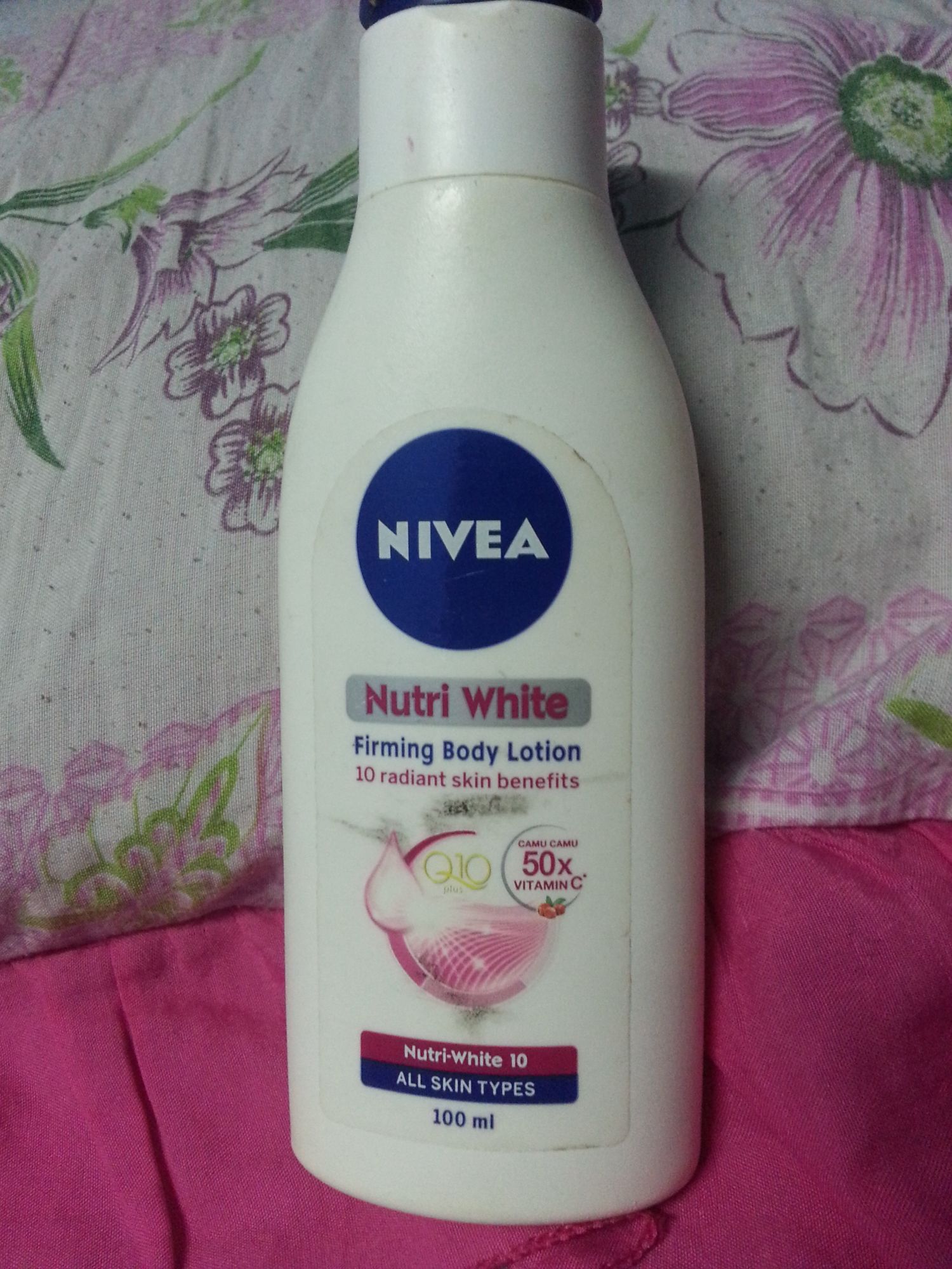  NIVEA  Extra White Firming Body Lotion reviews