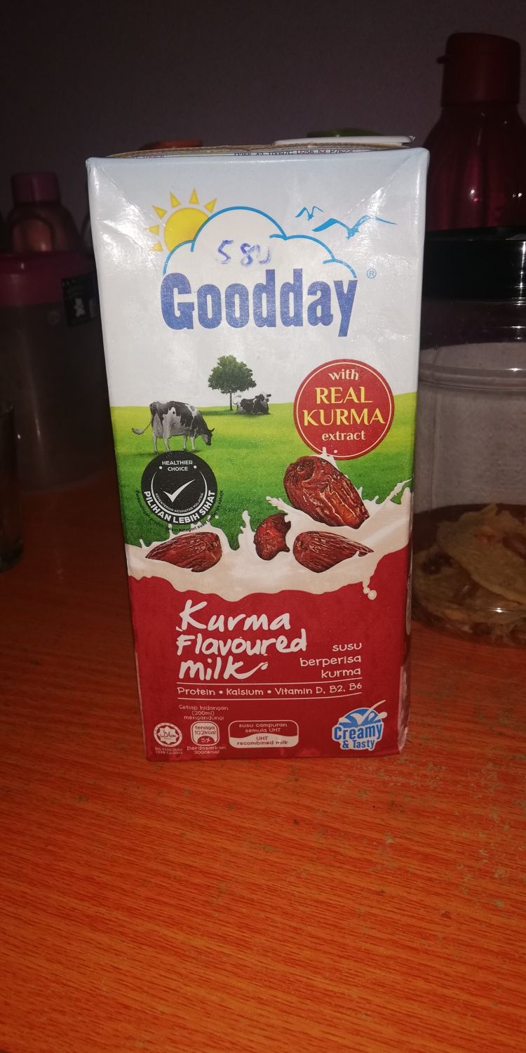 Uht Kurma Flavoured Milk Reviews