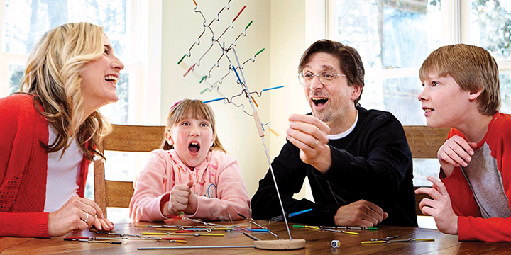 Janie & Joe - Melissa & Doug Suspend