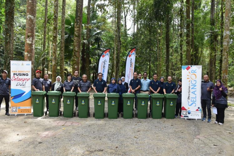 The Selangor Water Management Authority (LUAS) and Tourism Selangor Launched a New CSR Programme at the Chongkak Park & Resort