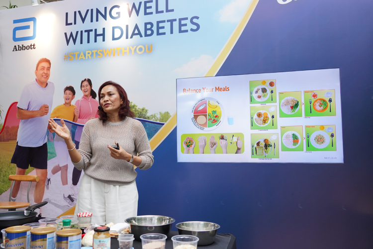 Consultant Dietitian, Indra Balaratnam shared nutrition tips and demonstrated nutritious recipes to help Malaysians live healthier. 