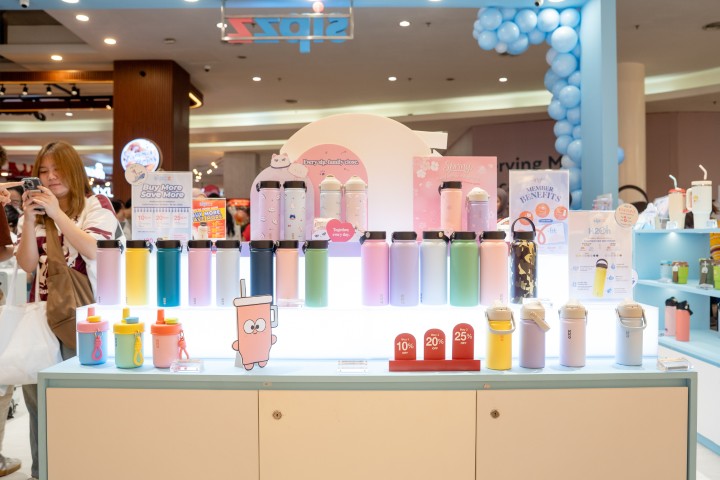 Sipzz Gen-Z lifestyle tumbler series