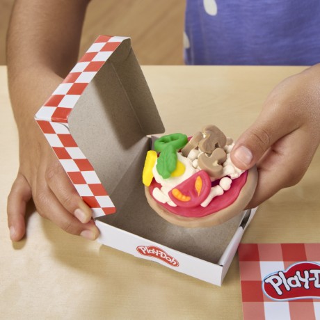 Stamp & Spin Pizza Playset 8
